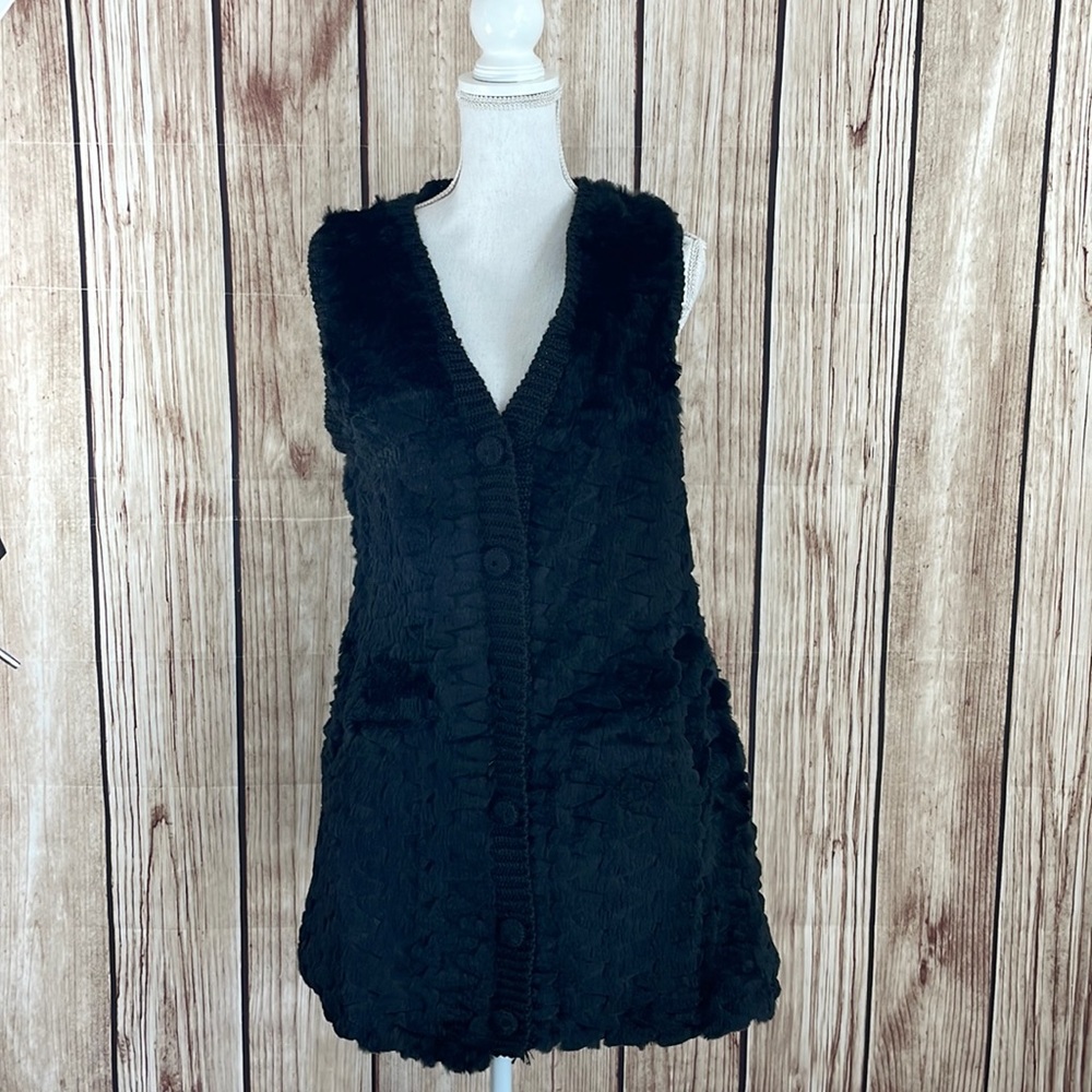 Gaby & Eden Soft Fur/Wool/Acrylic Black Long Vest w/Knitted Accents Size Large